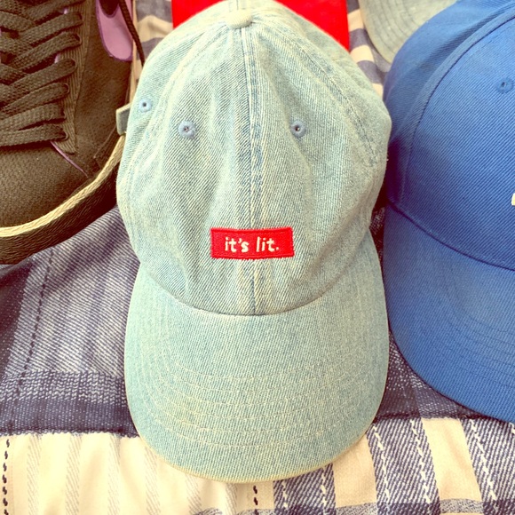 Tilly’s Dad Hat - Picture 1 of 1